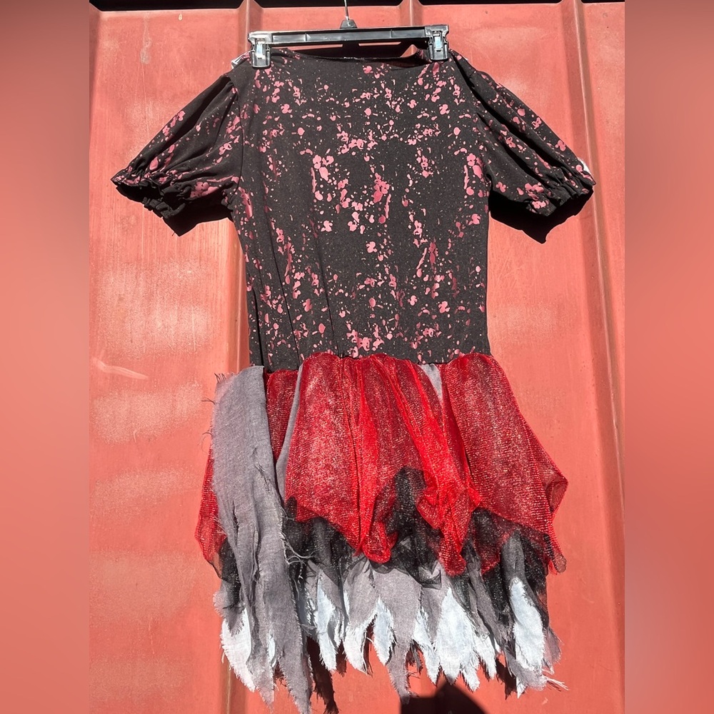 Adult Horror Clown Costume Size M USED JUST DRESS - Picture 8 of 9